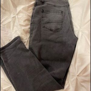 American Eagle Mom Jeans